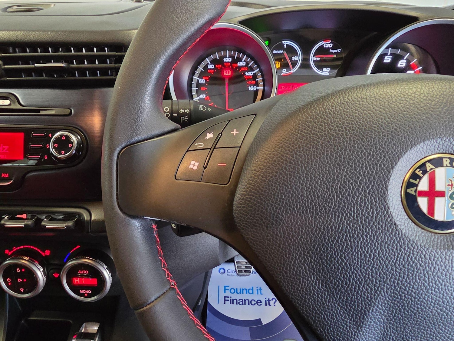 Used Alfa Romeo Giulietta 2013 for sale - 76645318: Photo 59