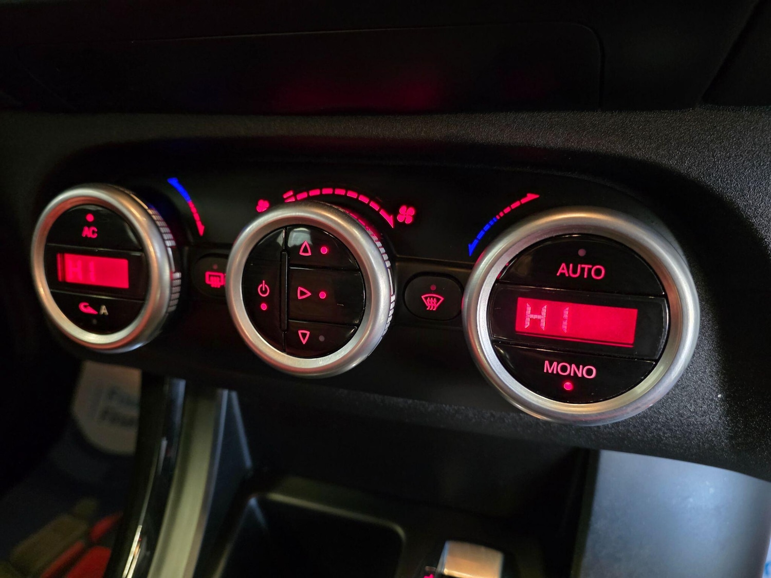 Used Alfa Romeo Giulietta 2013 for sale - 76645318: Photo 64