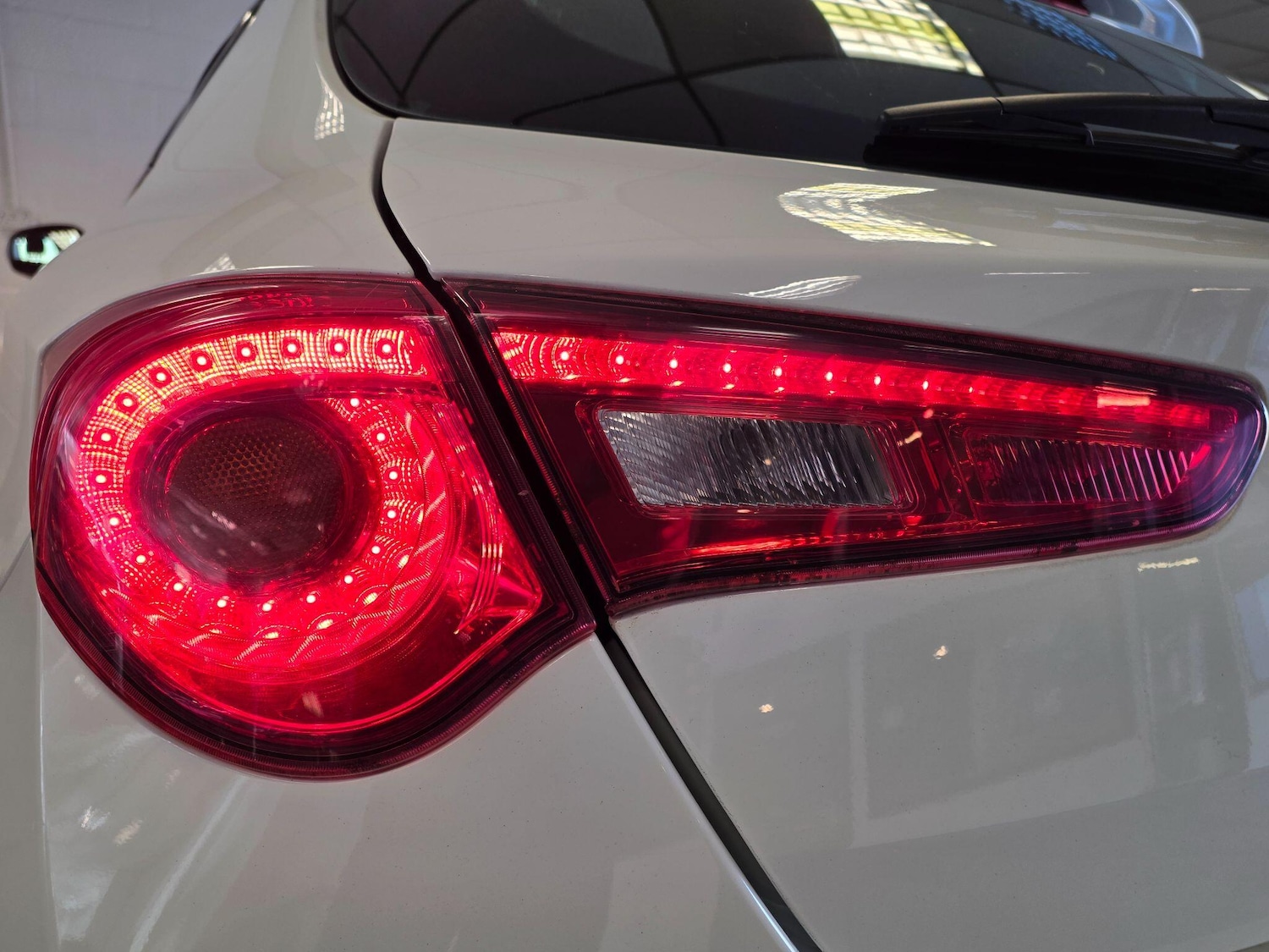 Used Alfa Romeo Giulietta 2013 for sale - 76645318: Photo 71