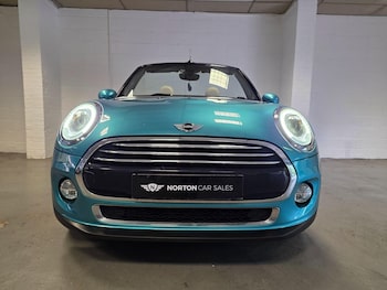 Used MINI Convertible 2017 for sale - 79602209: Photo