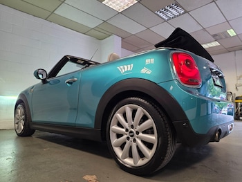 Used MINI Convertible 2017 for sale - 79602209: Photo