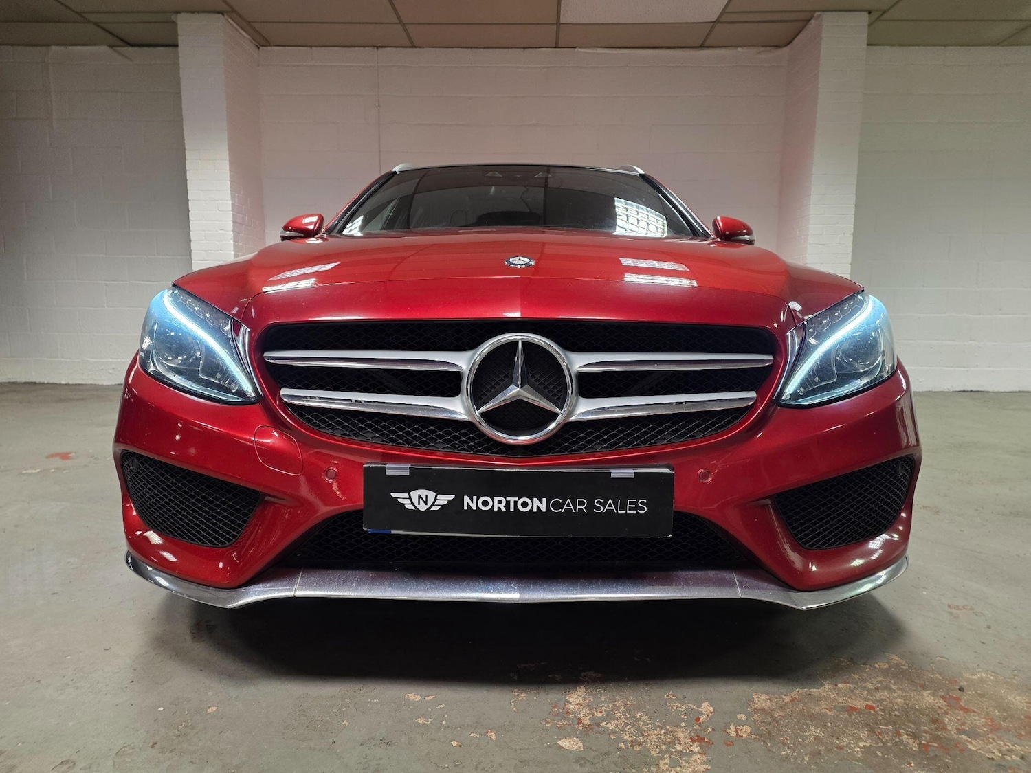 Used Mercedes-Benz C Class 2015 for sale - 76976614: Photo 10