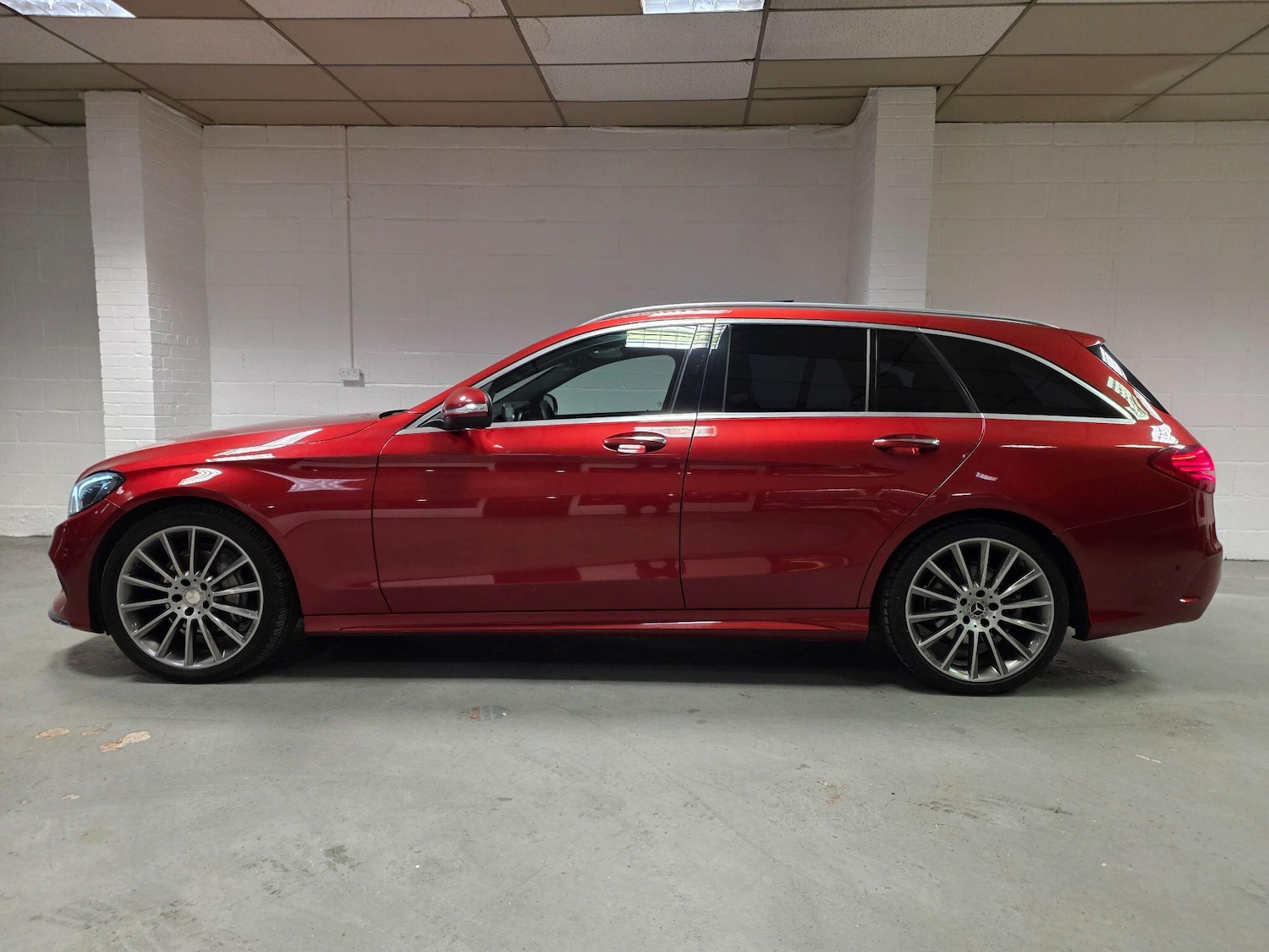 Used Mercedes-Benz C Class 2015 for sale - 76976614: Photo 17