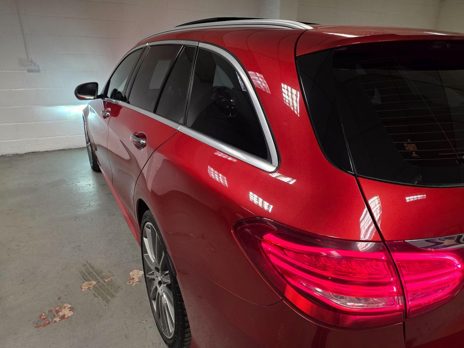 Used Mercedes-Benz C Class 2015 for sale - 76976614: Photo 30