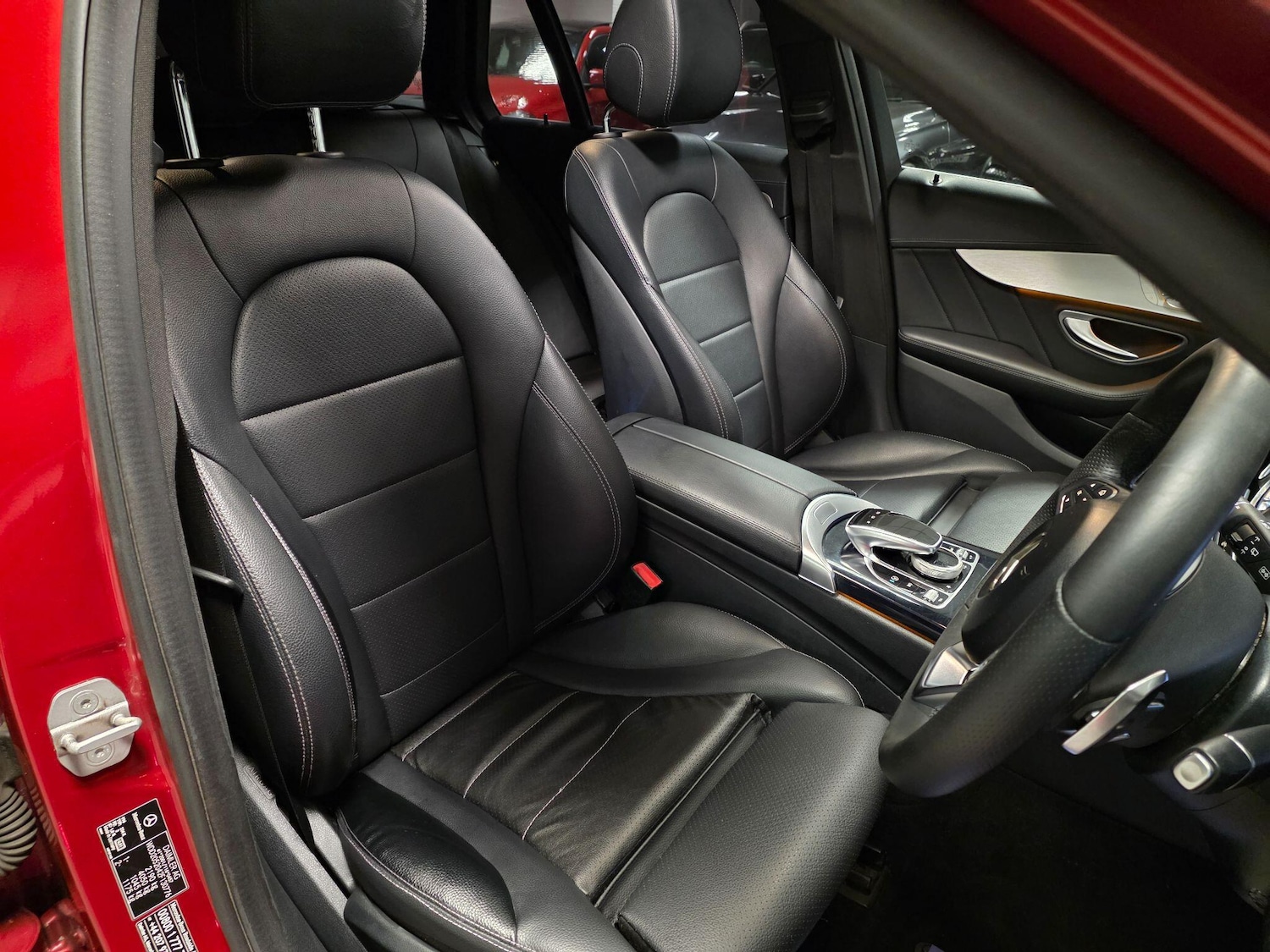 Used Mercedes-Benz C Class 2015 for sale - 76976614: Photo 34