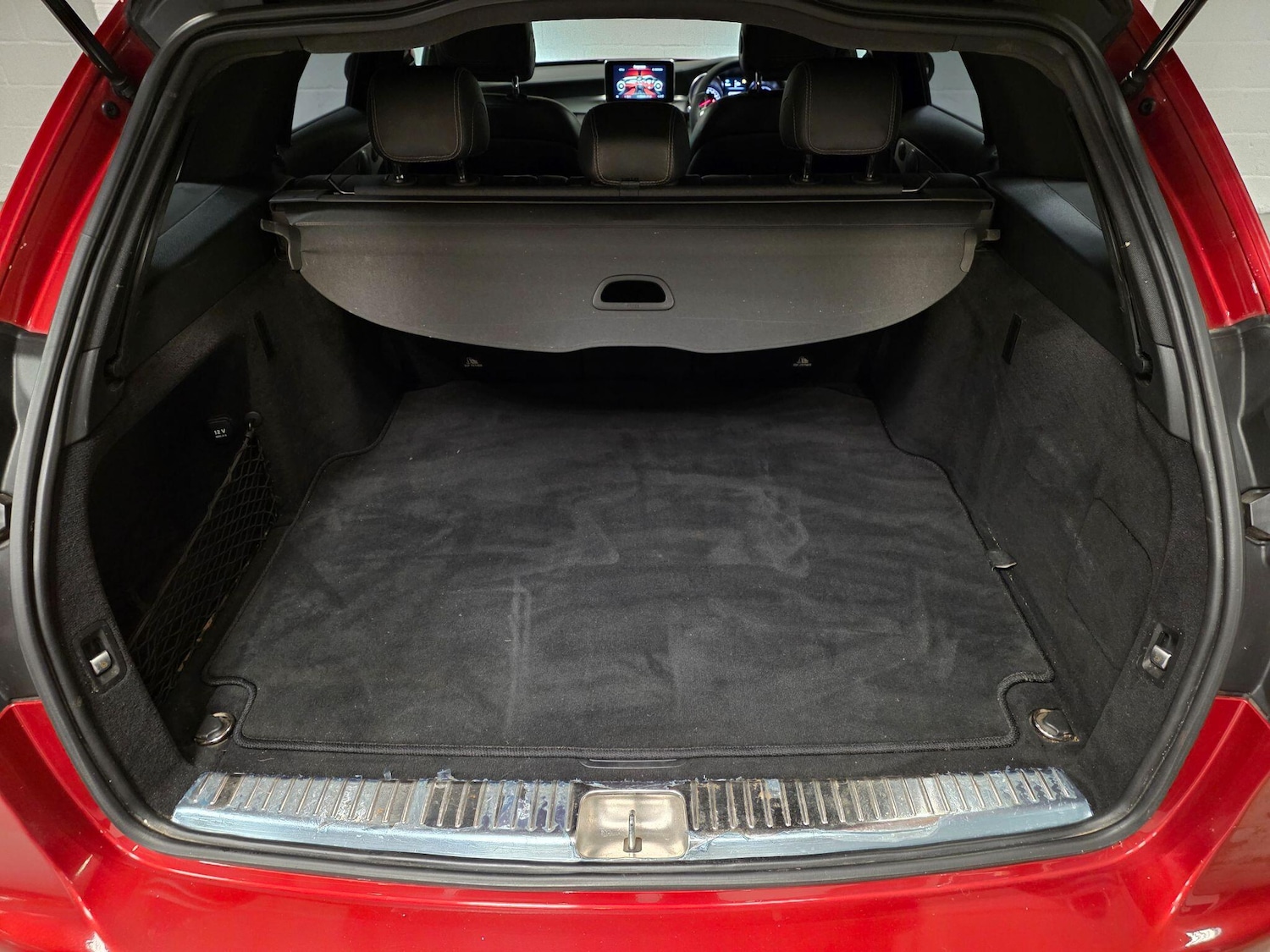 Used Mercedes-Benz C Class 2015 for sale - 76976614: Photo 46