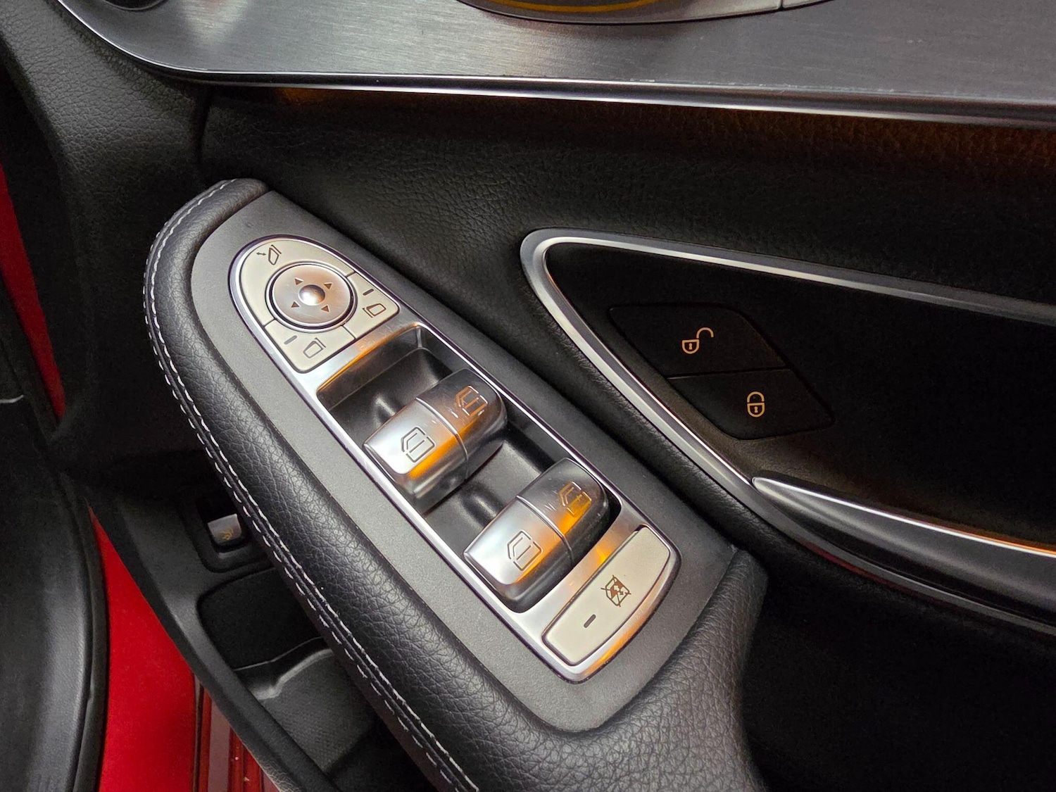 Used Mercedes-Benz C Class 2015 for sale - 76976614: Photo 61