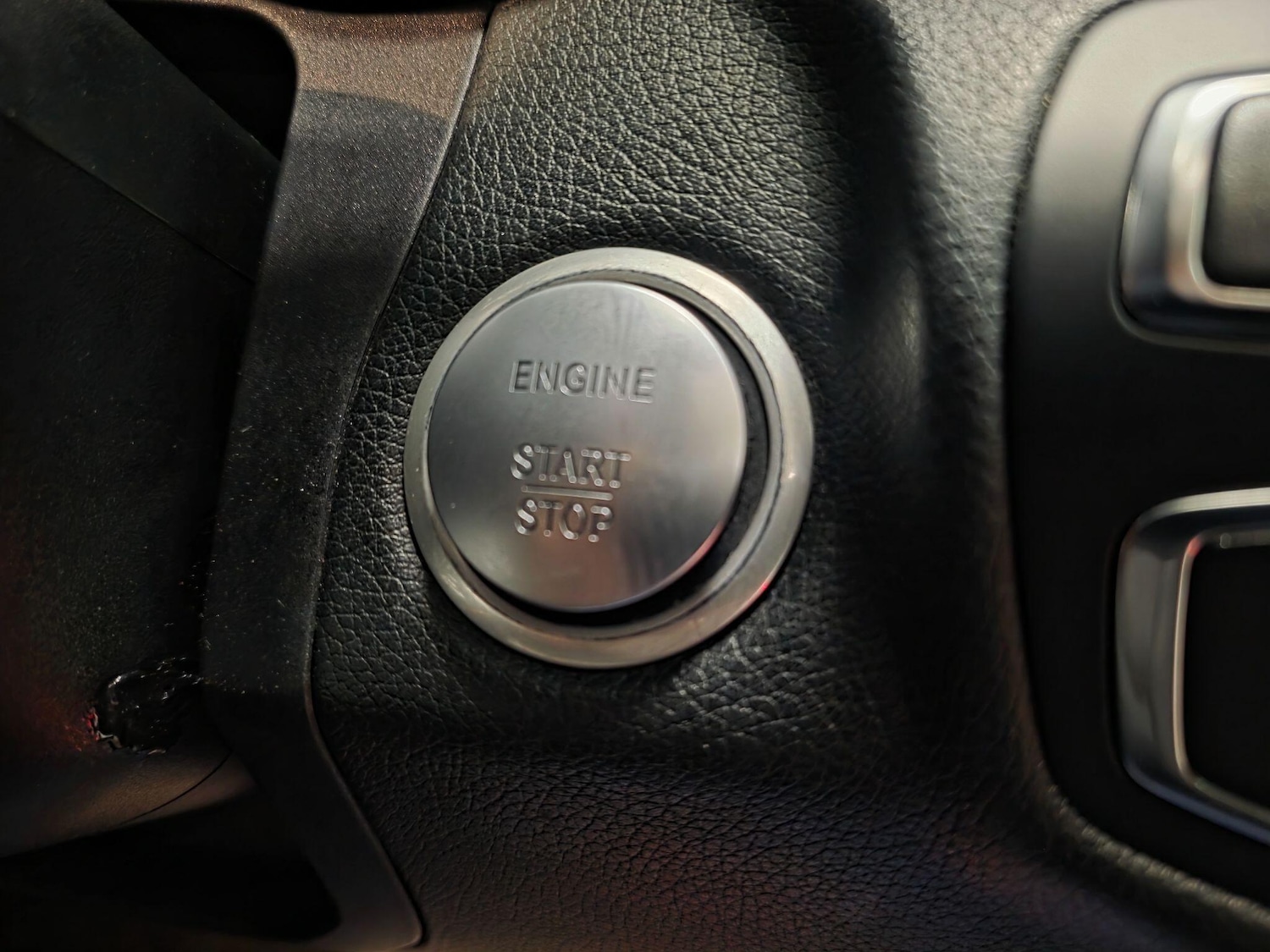 Used Mercedes-Benz C Class 2015 for sale - 76976614: Photo 64