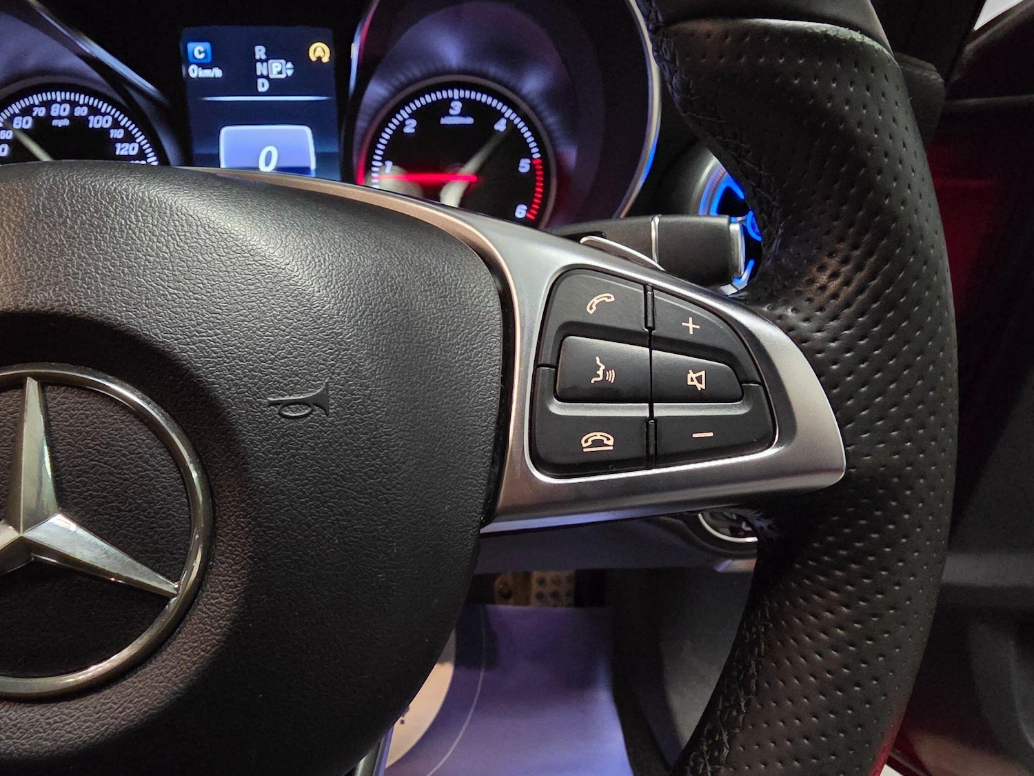 Used Mercedes-Benz C Class 2015 for sale - 76976614: Photo 66