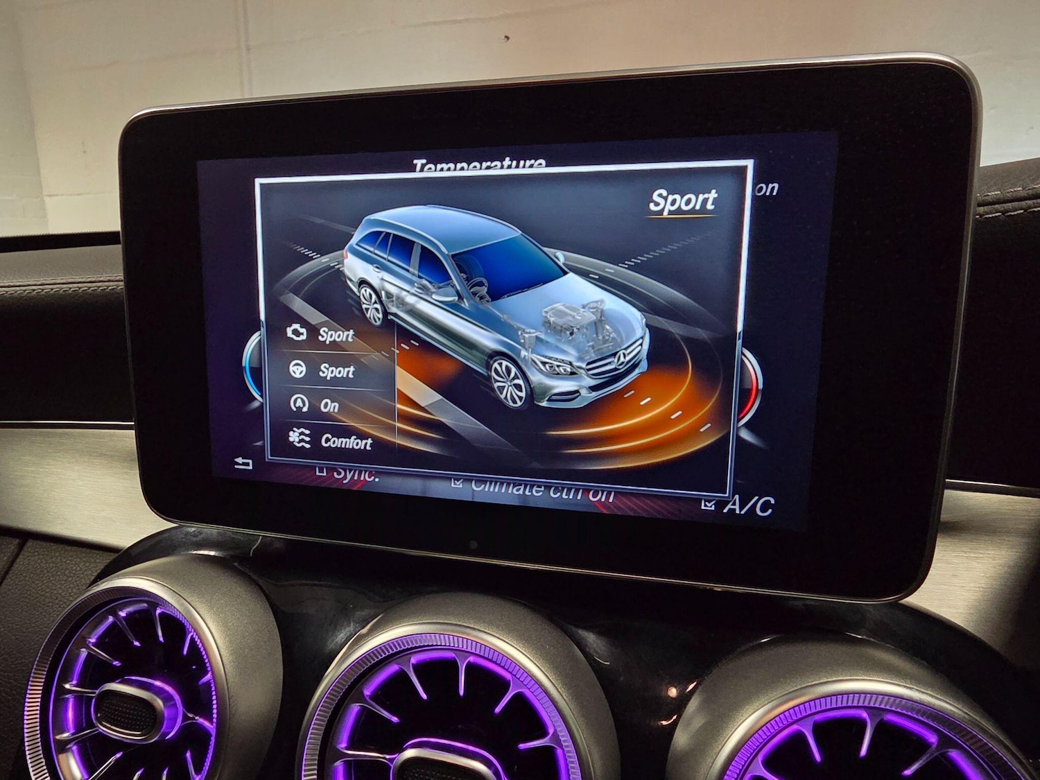 Used Mercedes-Benz C Class 2015 for sale - 76976614: Photo 73