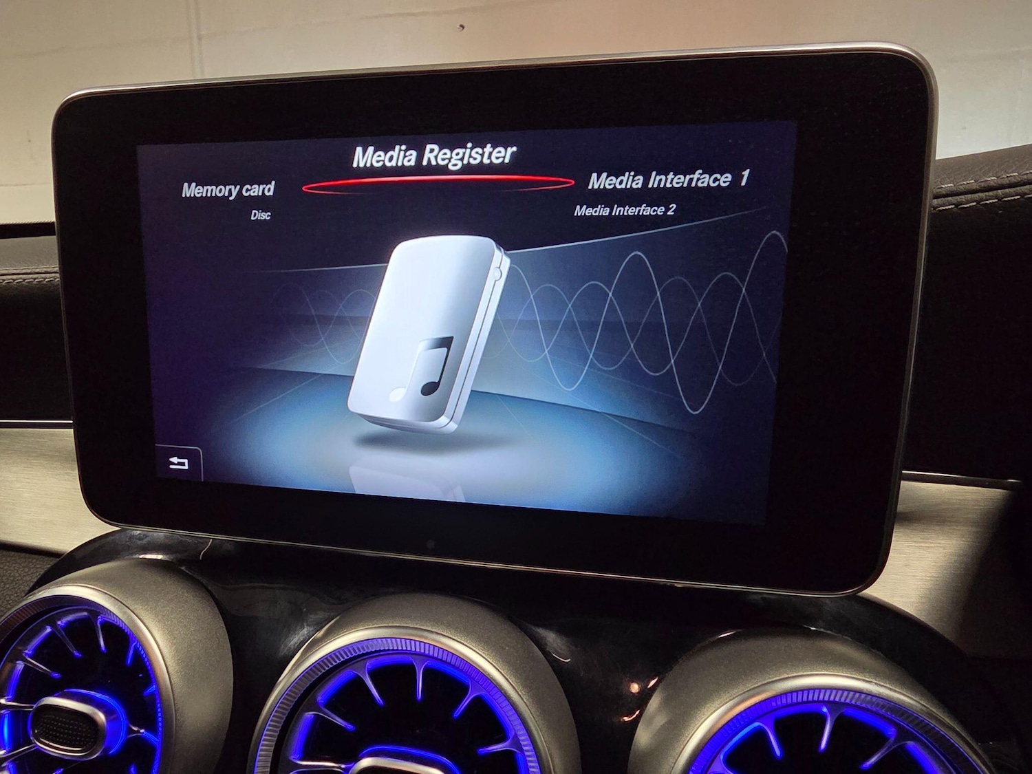 Used Mercedes-Benz C Class 2015 for sale - 76976614: Photo 79