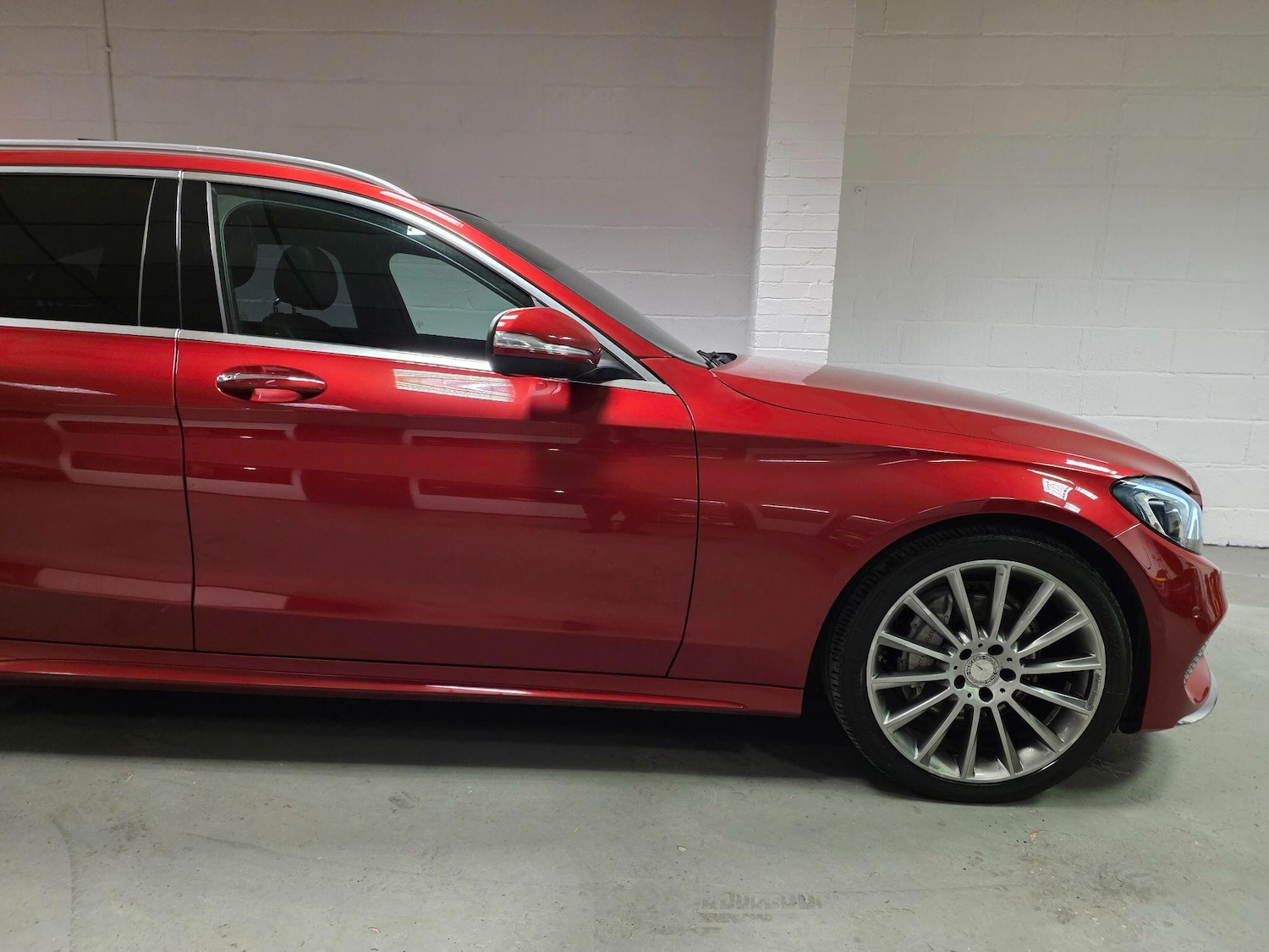 Used Mercedes-Benz C Class 2015 for sale - 76976614: Photo 8