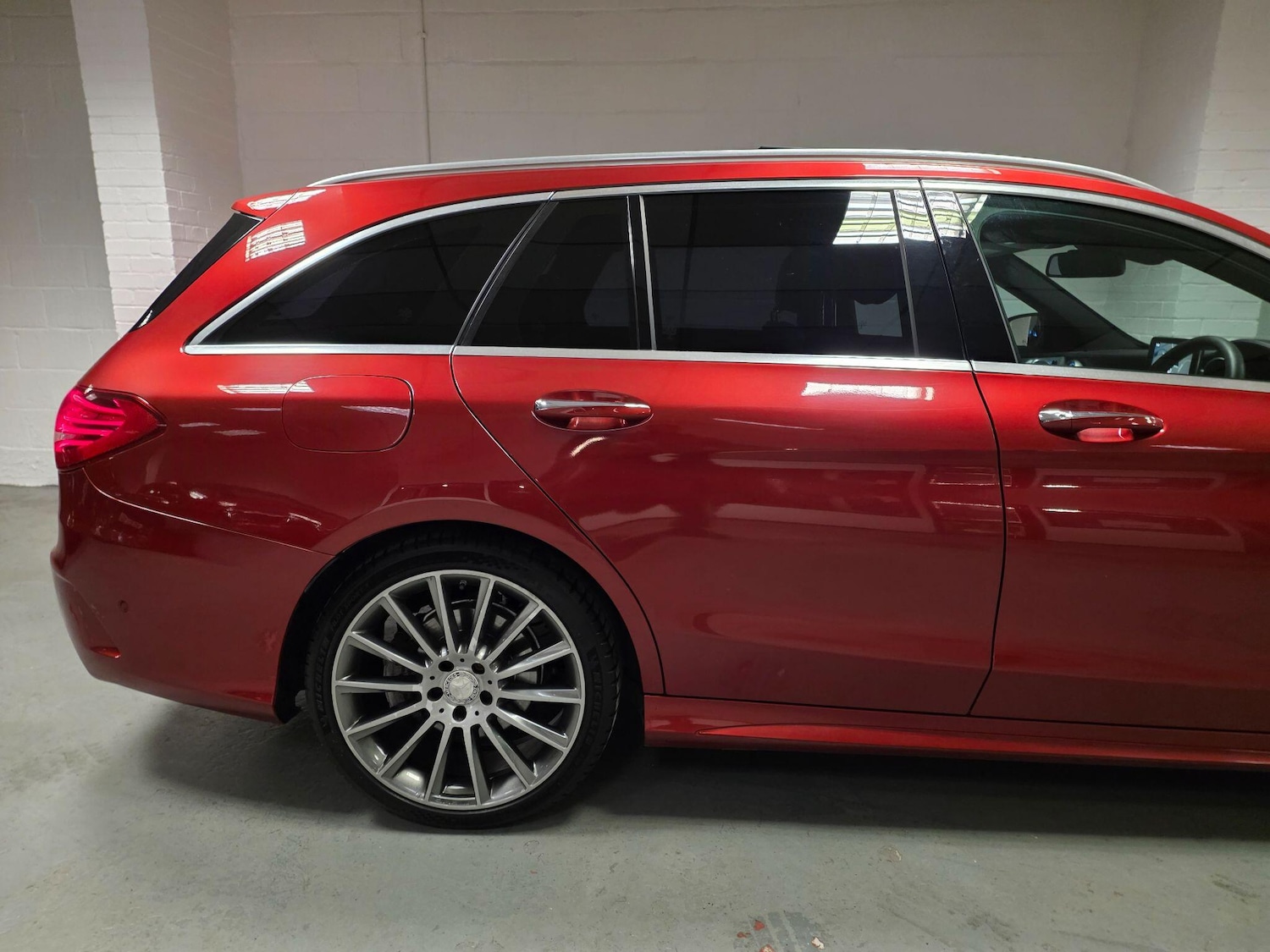 Used Mercedes-Benz C Class 2015 for sale - 76976614: Photo 9