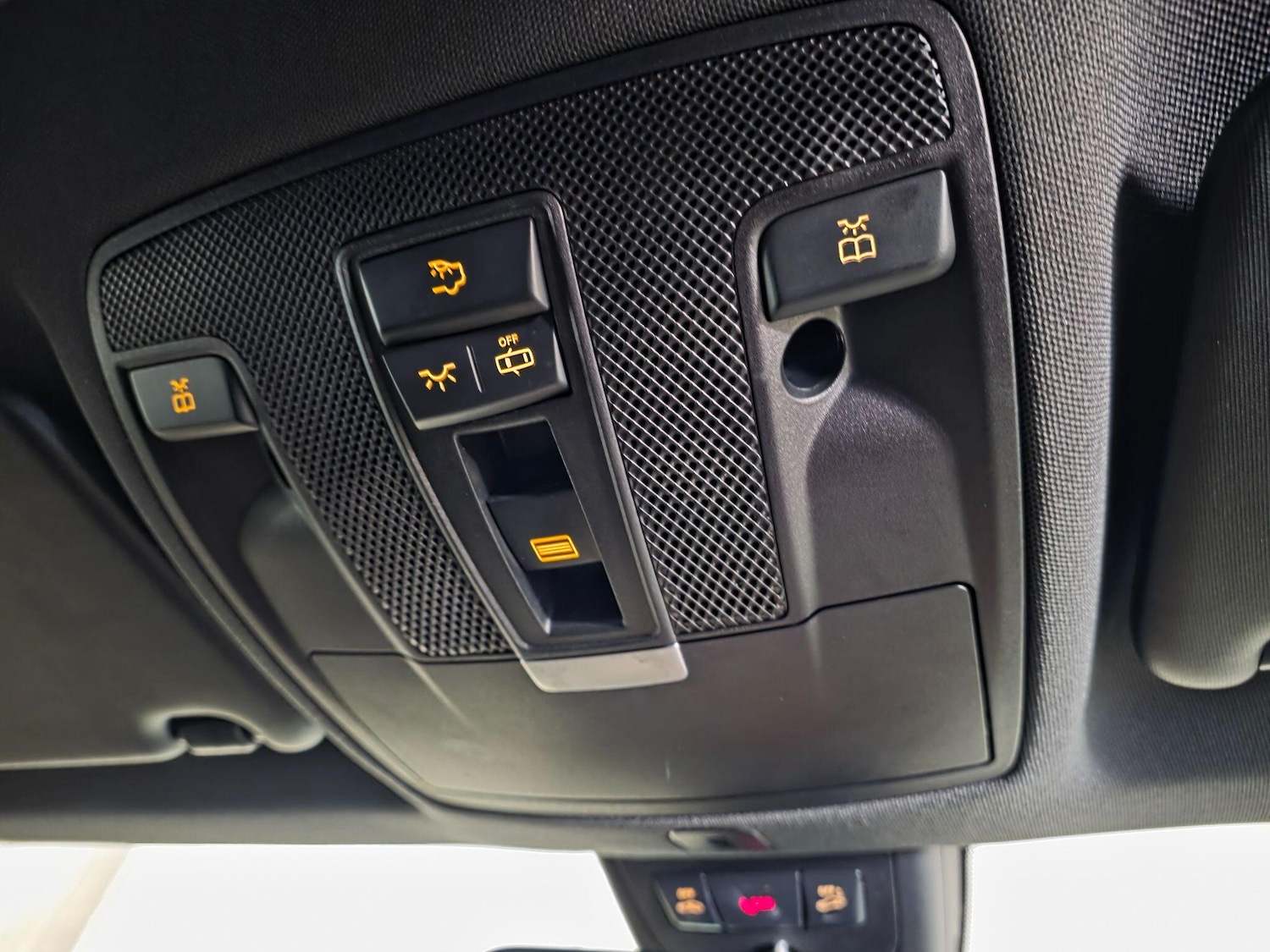 Used Mercedes-Benz CLA 2018 for sale - 77977943: Photo 73