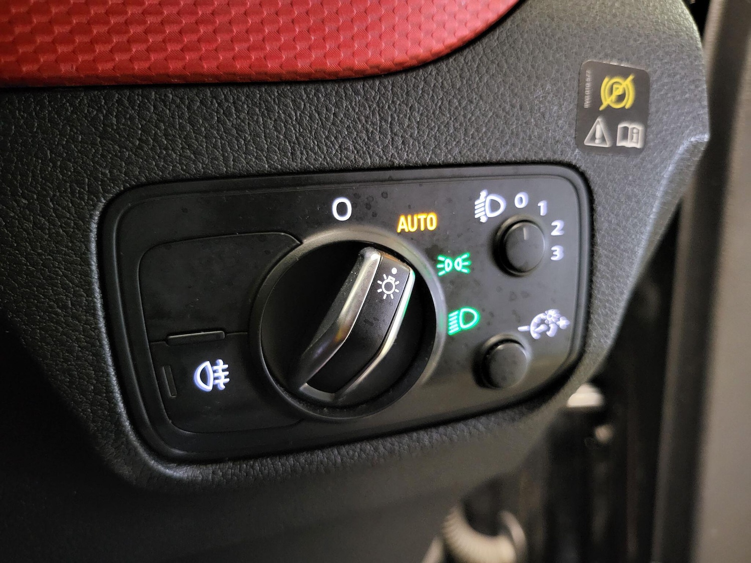 Used Audi Q2 2018 for sale - 76988032: Photo 50