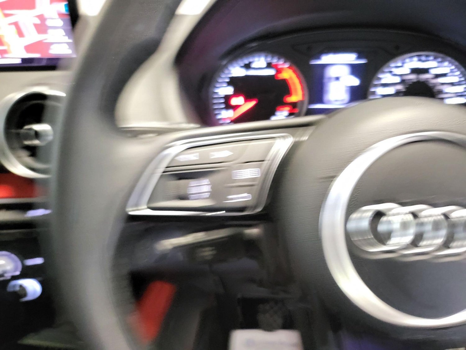 Used Audi Q2 2018 for sale - 76988032: Photo 52