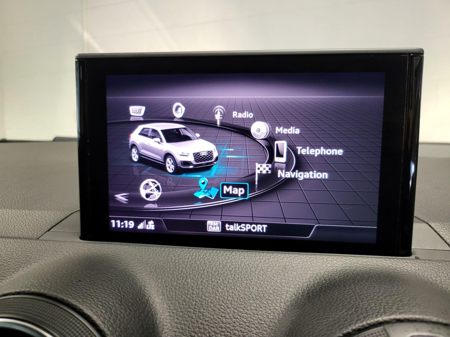 Used Audi Q2 2018 for sale - 76988032: Photo 60