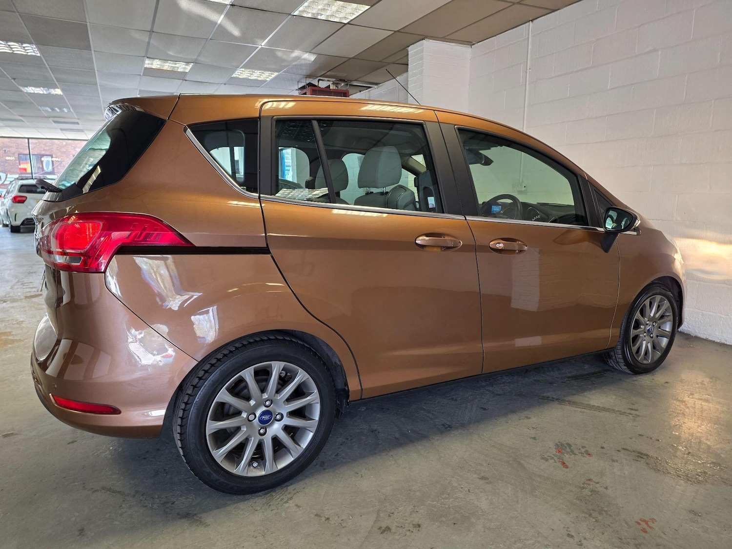 Used Ford B-MAX 2014 for sale - 77977911: Photo 24