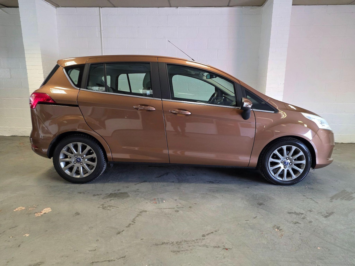 Used Ford B-MAX 2014 for sale - 77977911: Photo 6