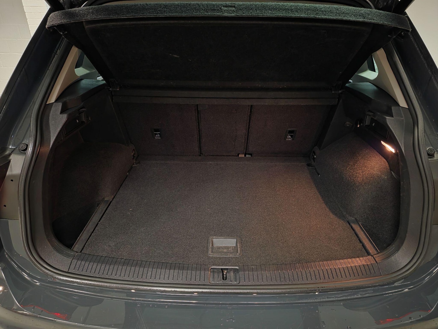 Used Volkswagen Tiguan 2017 for sale - 77376465: Photo 44