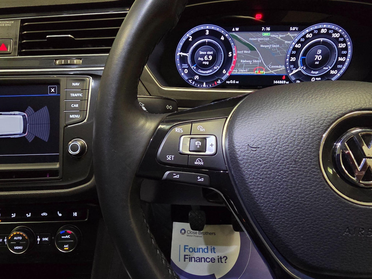 Used Volkswagen Tiguan 2017 for sale - 77376465: Photo 65