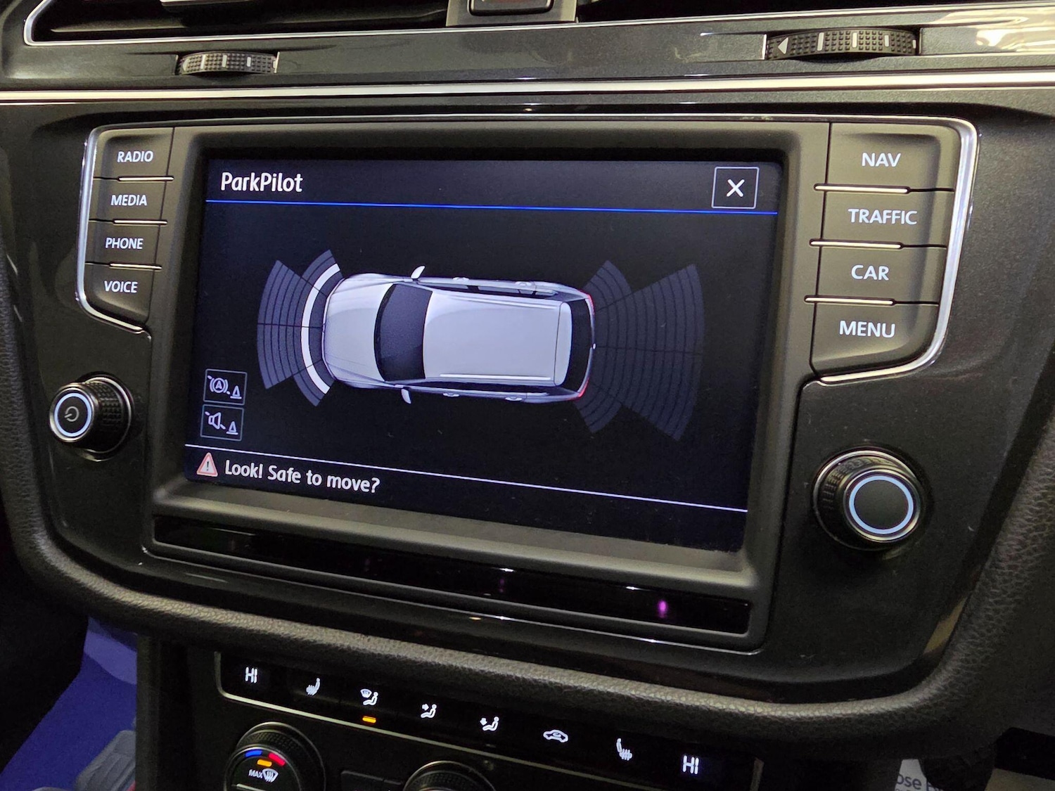 Used Volkswagen Tiguan 2017 for sale - 77376465: Photo 71