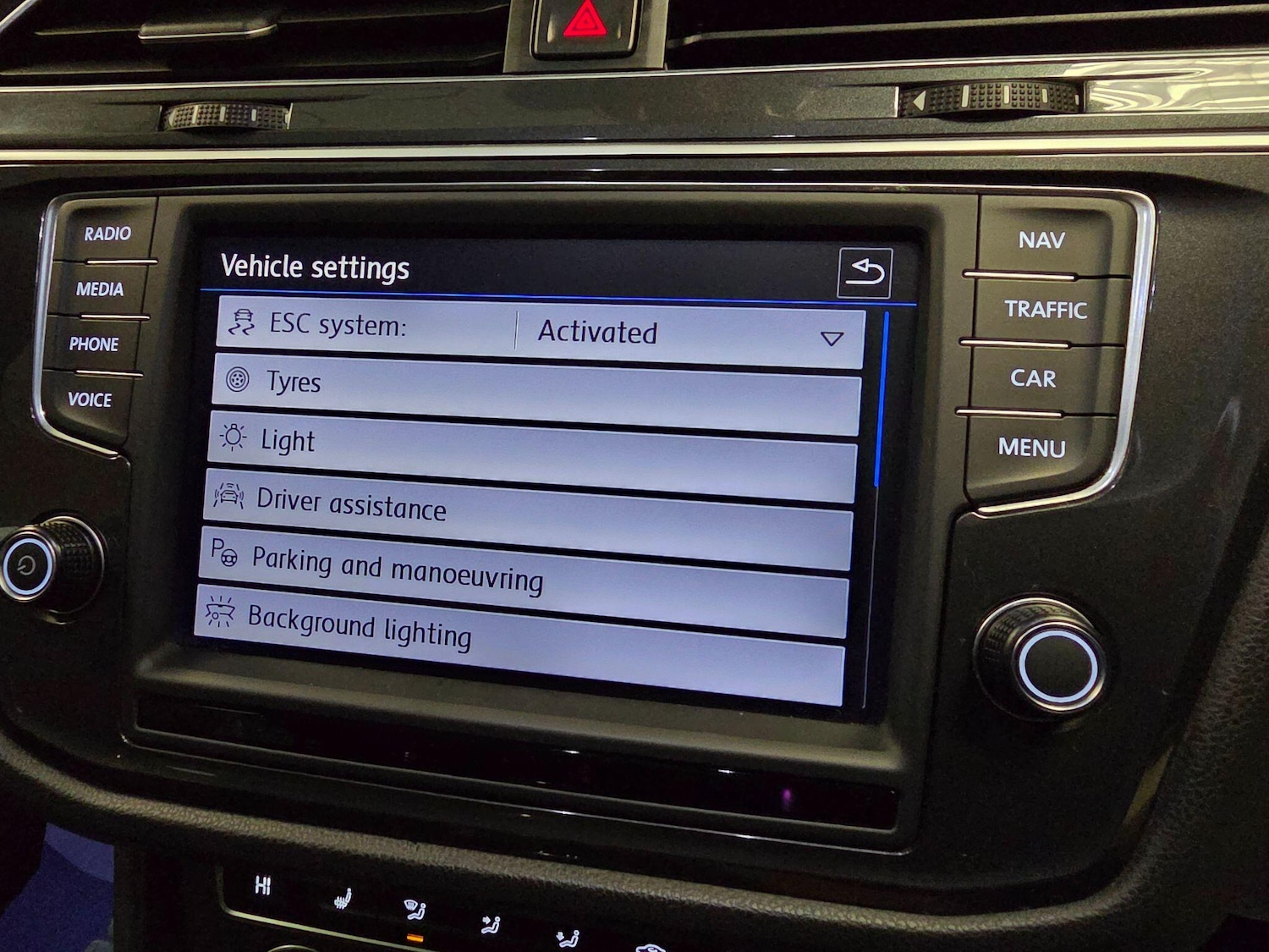 Used Volkswagen Tiguan 2017 for sale - 77376465: Photo 79