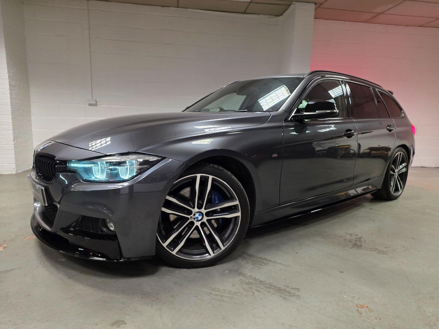 Used BMW 3 Series 2017 for sale - 76976472: Photo 12