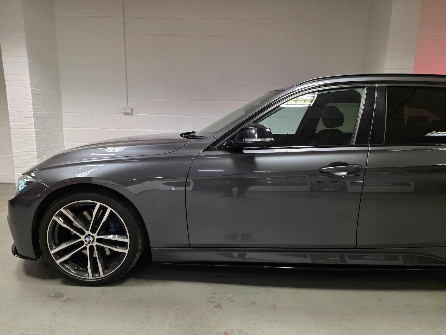 Used BMW 3 Series 2017 for sale - 76976472: Photo 18