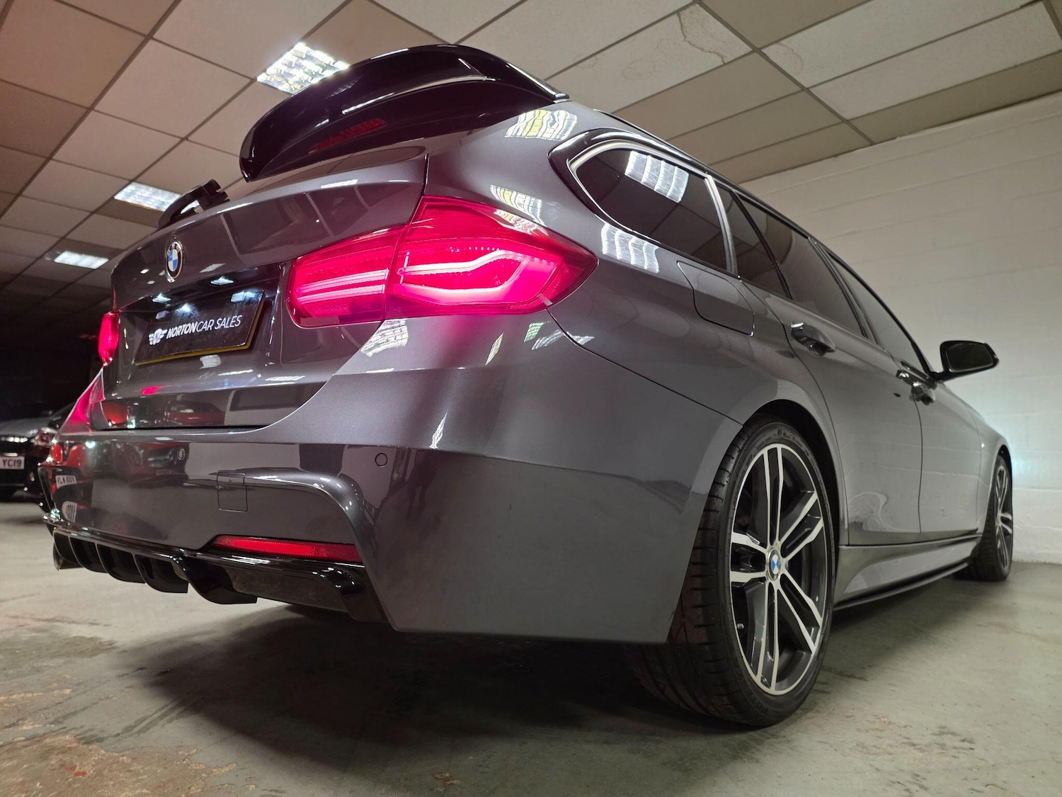 Used BMW 3 Series 2017 for sale - 76976472: Photo 19