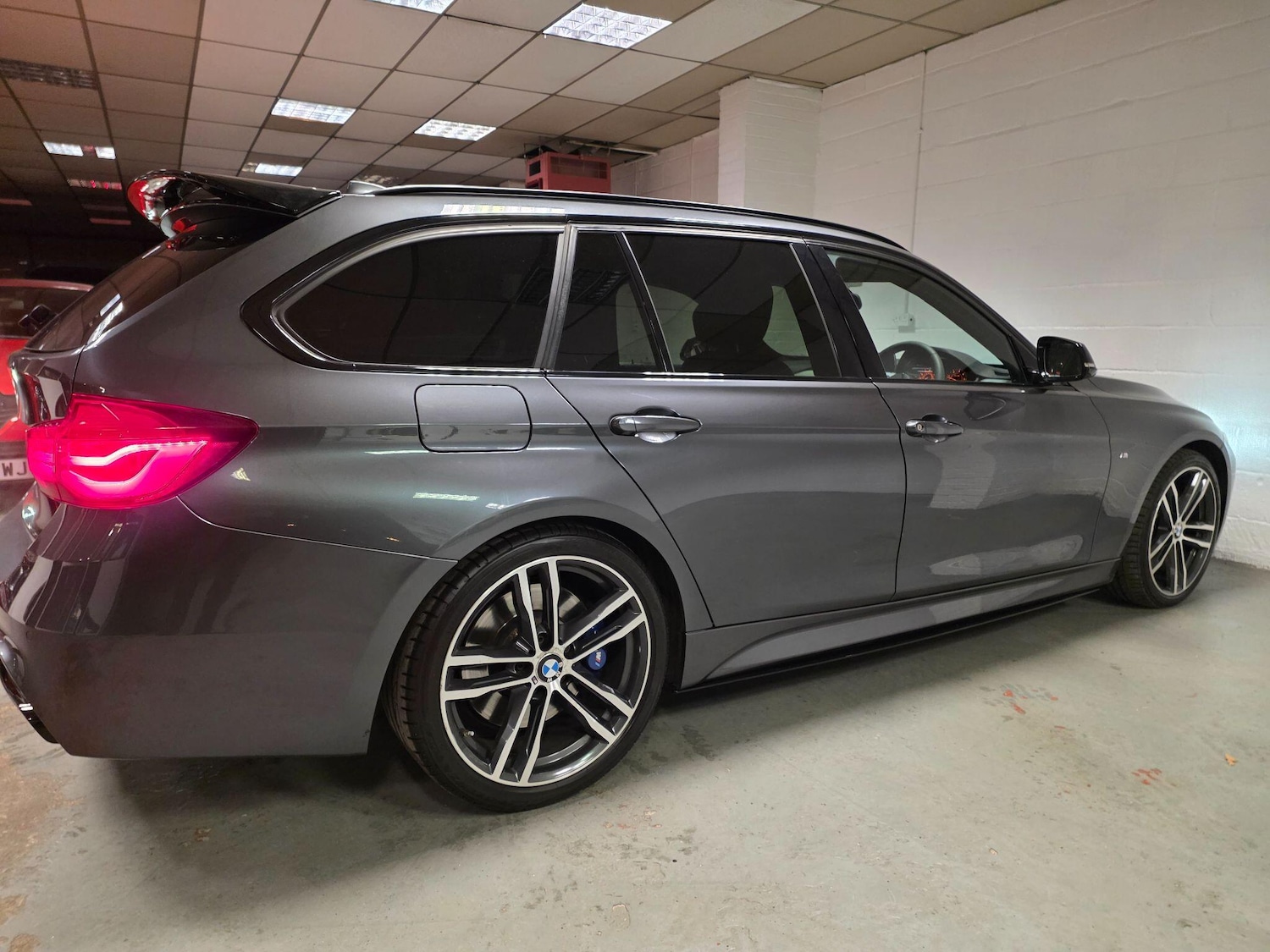 Used BMW 3 Series 2017 for sale - 76976472: Photo 22