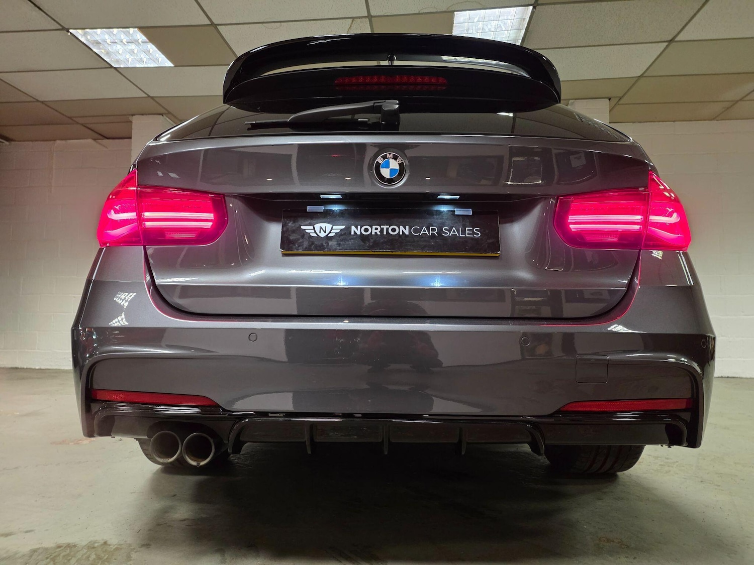 Used BMW 3 Series 2017 for sale - 76976472: Photo 24