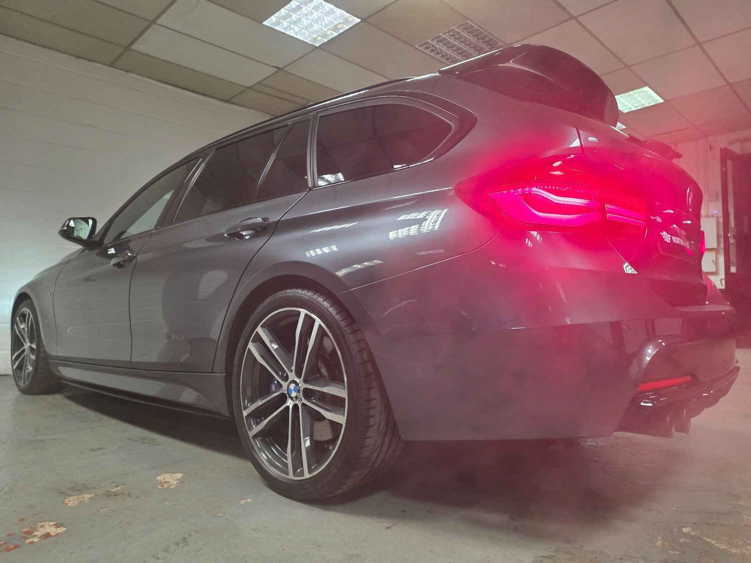 Used BMW 3 Series 2017 for sale - 76976472: Photo 26