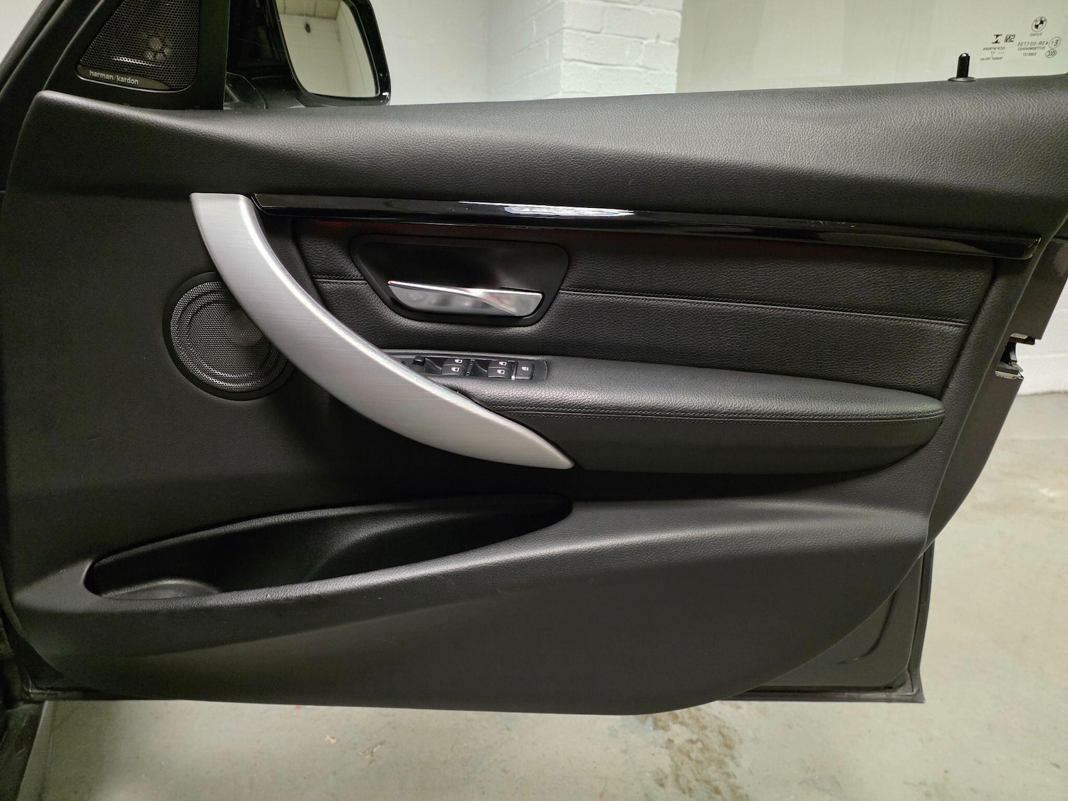 Used BMW 3 Series 2017 for sale - 76976472: Photo 35