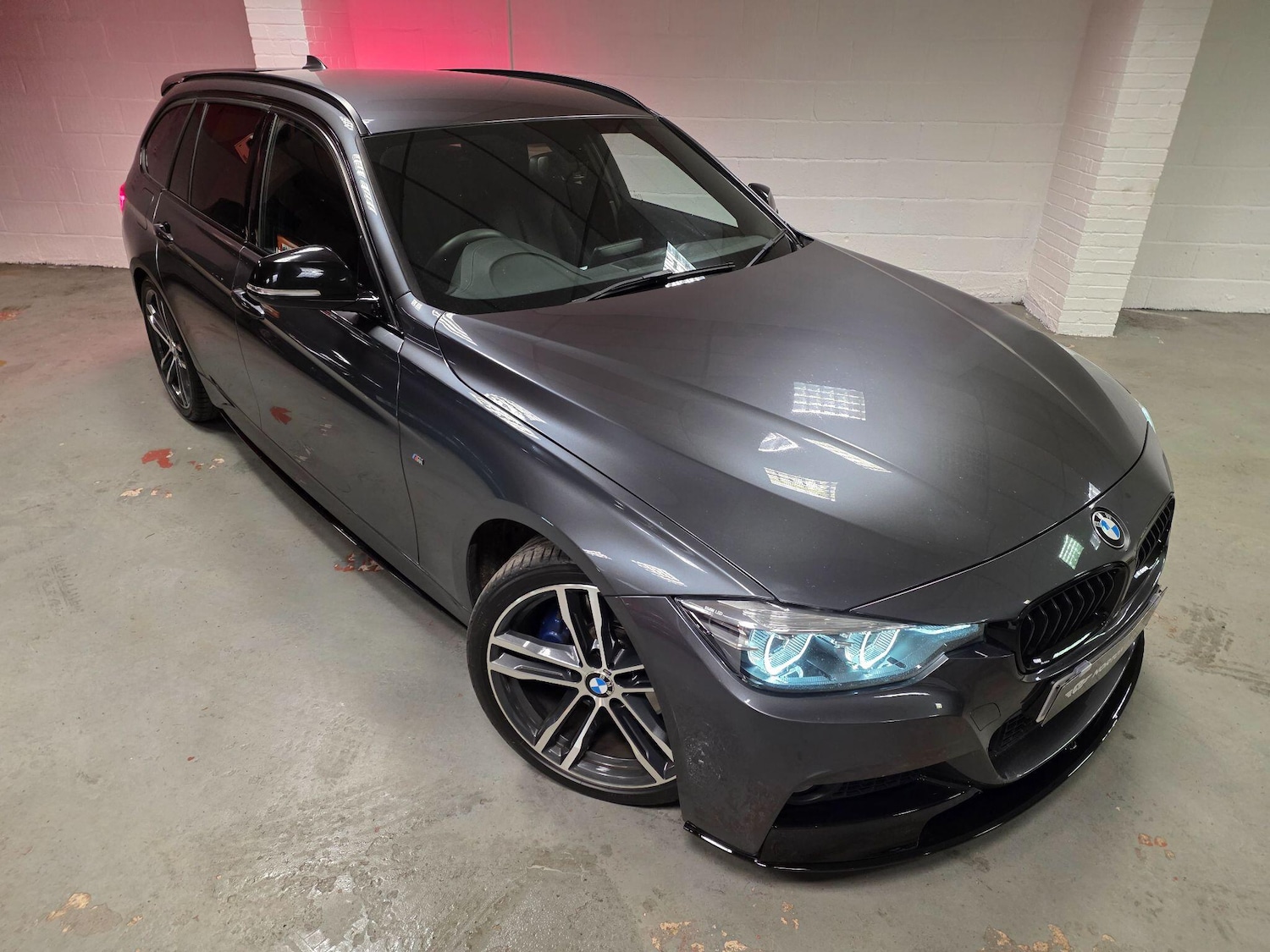 Used BMW 3 Series 2017 for sale - 76976472: Photo 4