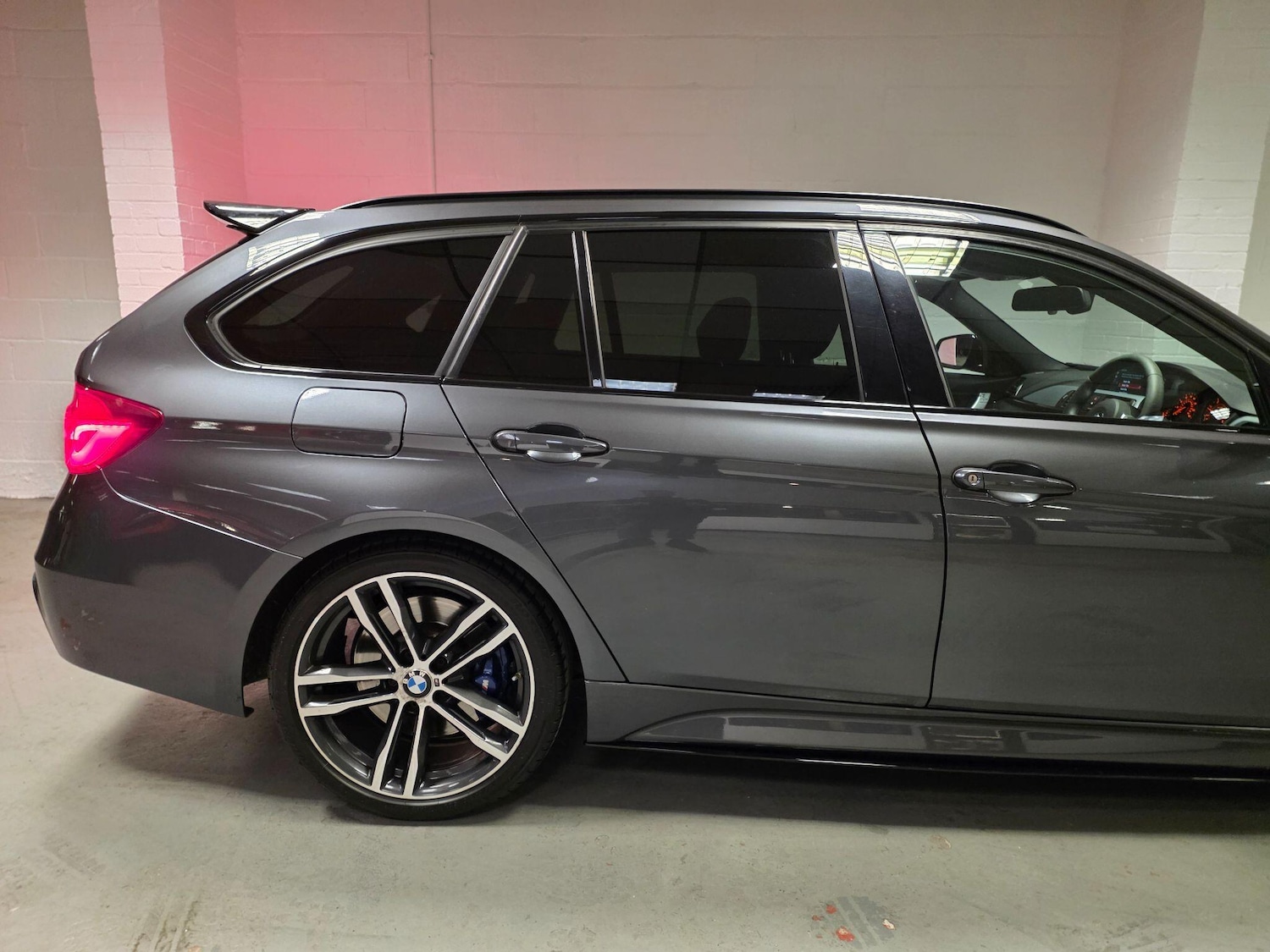 Used BMW 3 Series 2017 for sale - 76976472: Photo 8