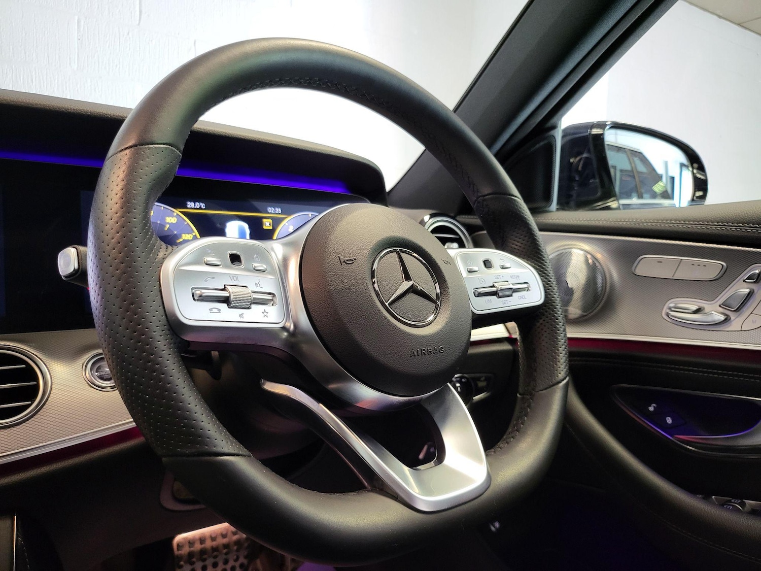 Used Mercedes-Benz E Class 2018 for sale - 76996238: Photo 41