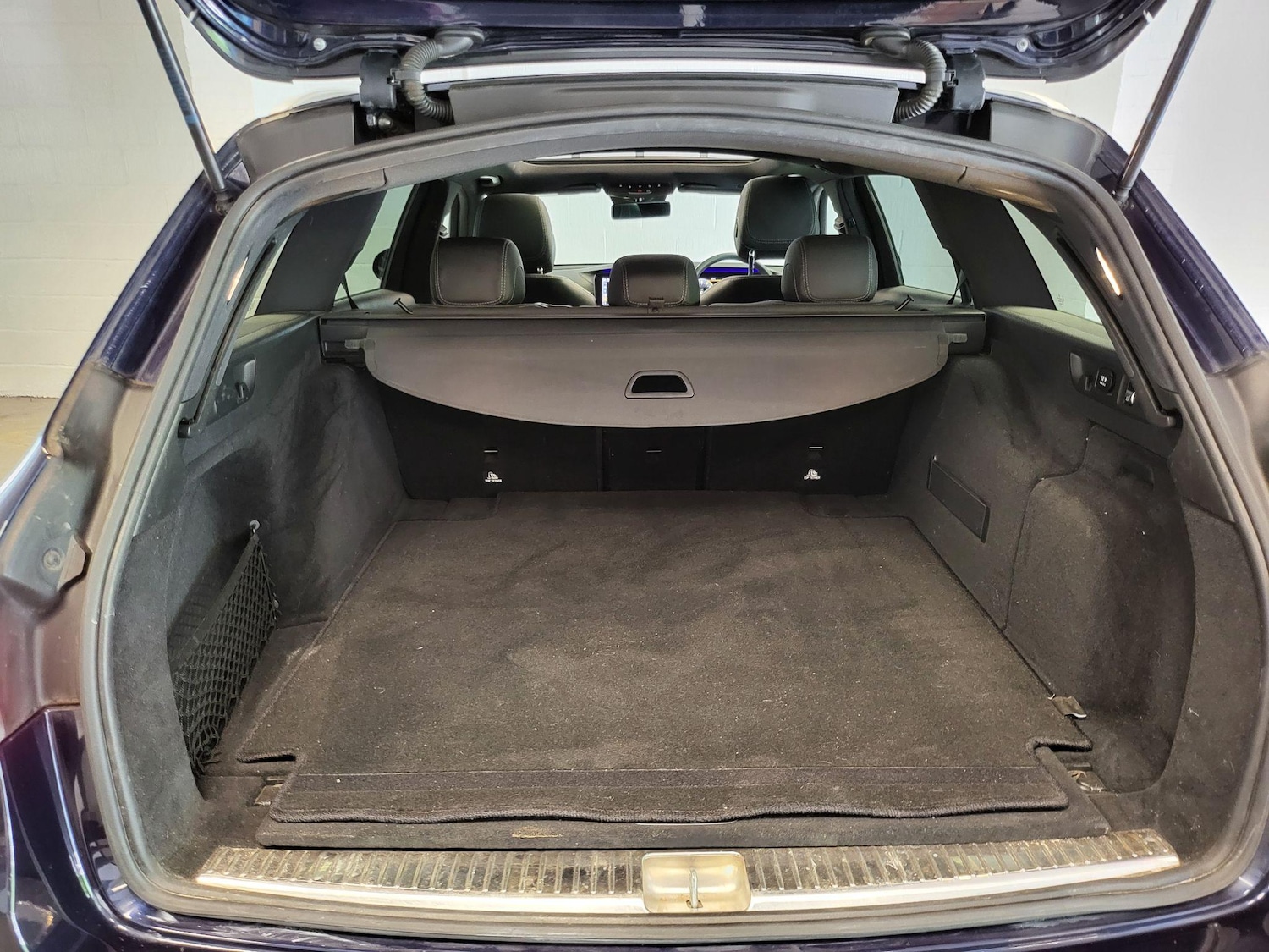 Used Mercedes-Benz E Class 2018 for sale - 76996238: Photo 45