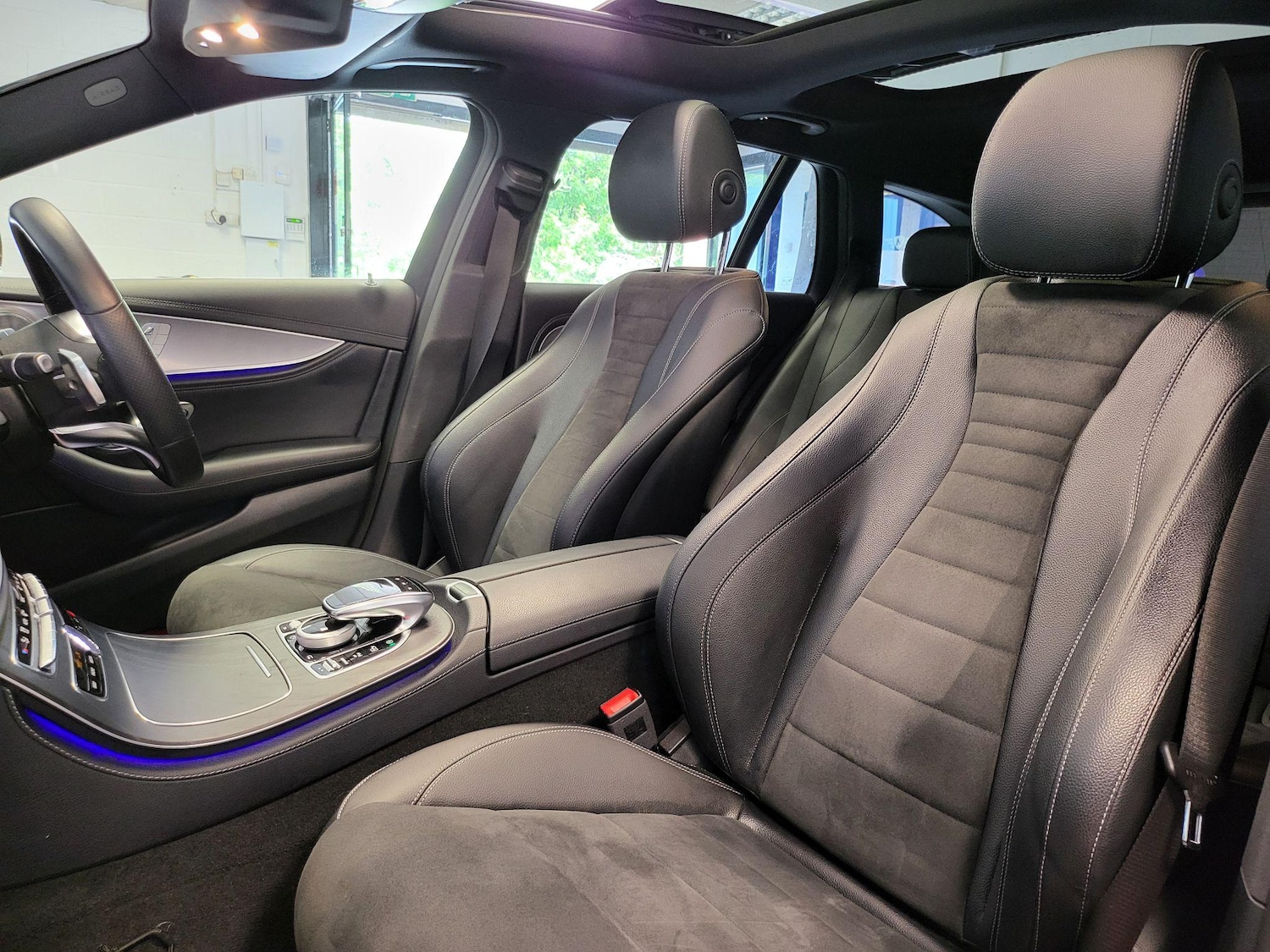 Used Mercedes-Benz E Class 2018 for sale - 76996238: Photo 53