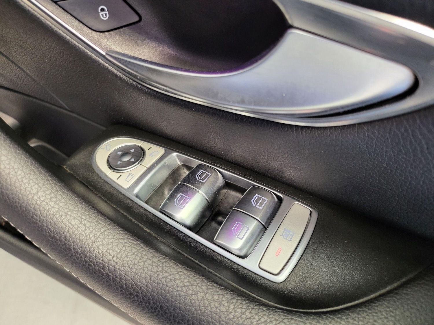 Used Mercedes-Benz E Class 2018 for sale - 76996238: Photo 60