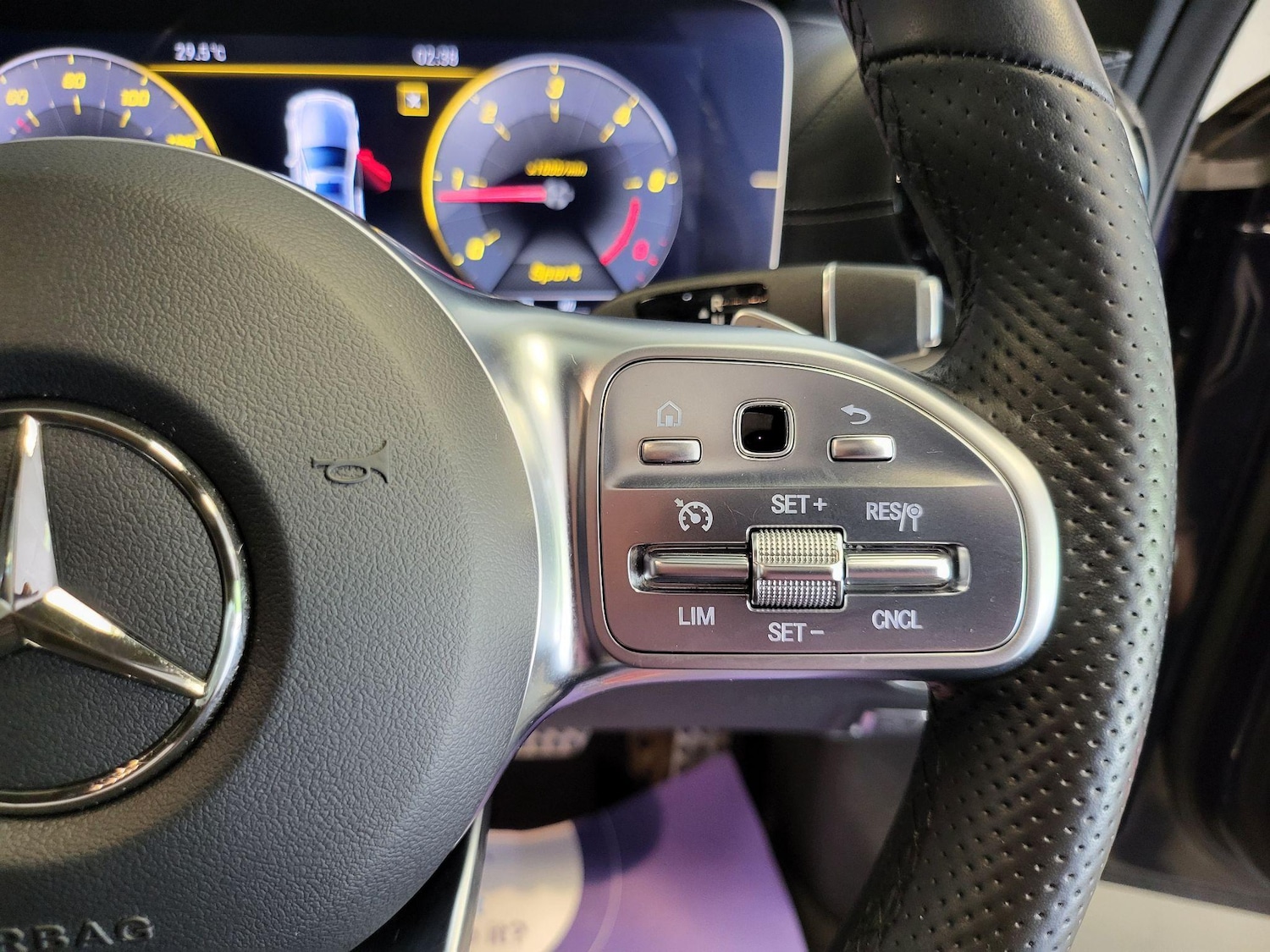 Used Mercedes-Benz E Class 2018 for sale - 76996238: Photo 66