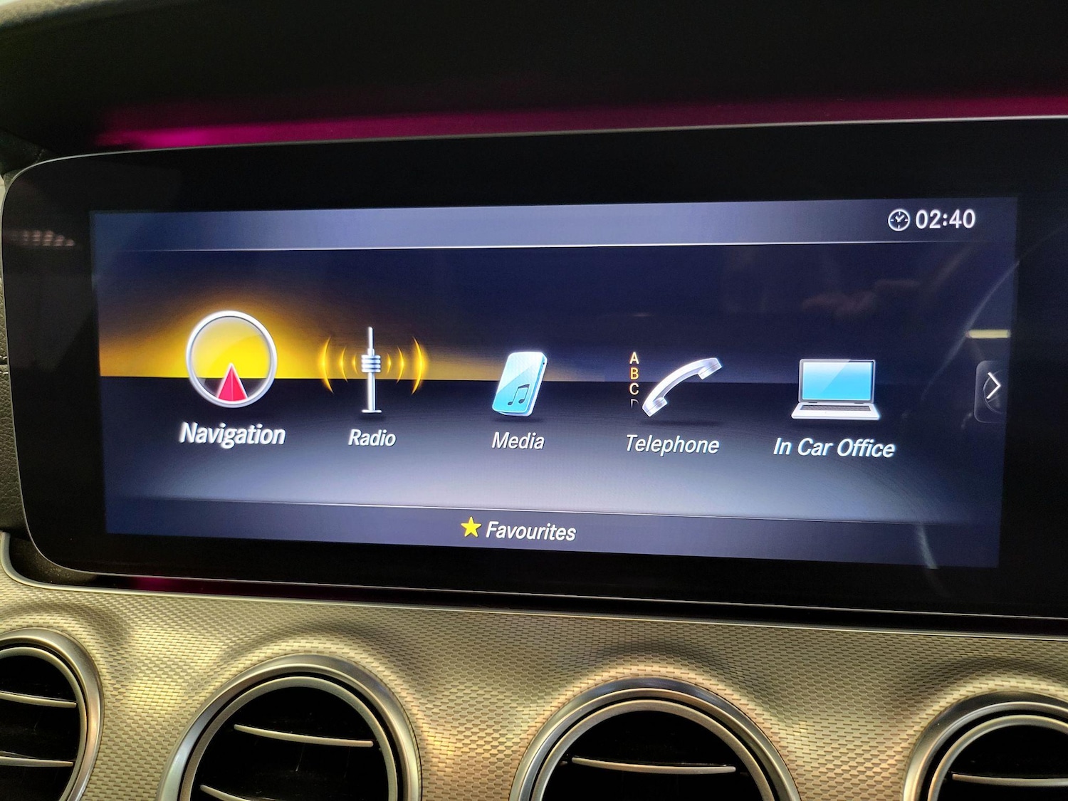 Used Mercedes-Benz E Class 2018 for sale - 76996238: Photo 76