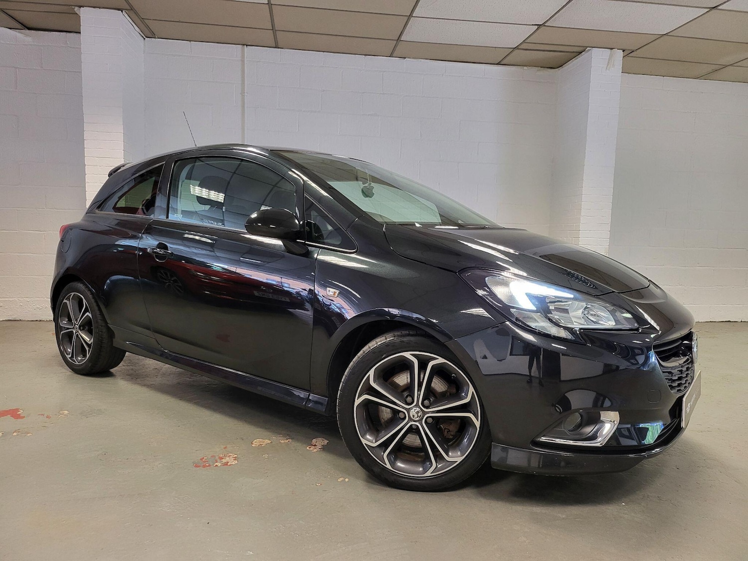 Used Vauxhall Corsa 2016 for sale - 76987638: Photo 3