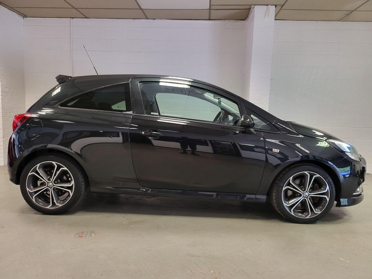 Used Vauxhall Corsa 2016 for sale - 76987638: Photo 6