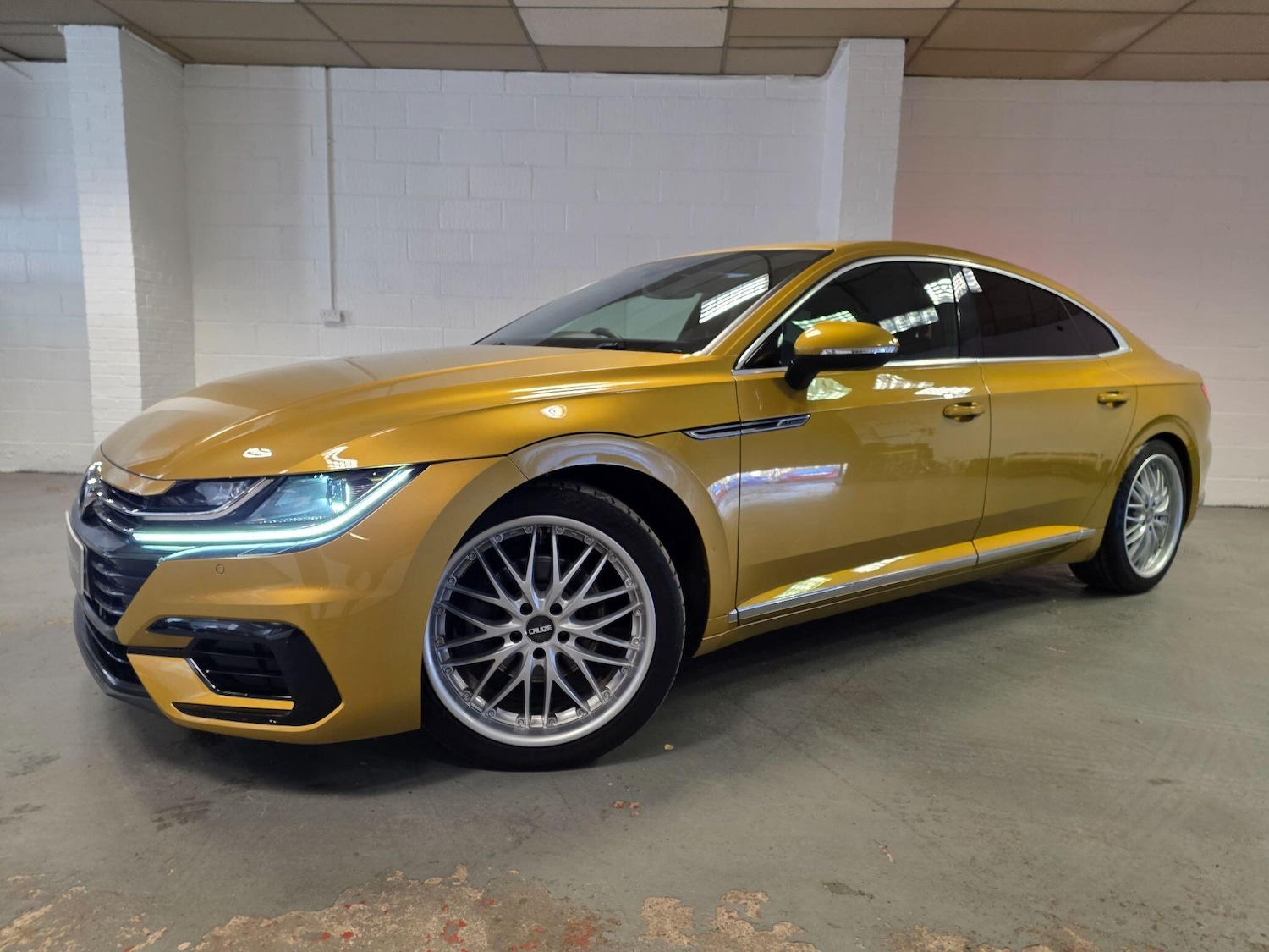 Used Volkswagen Arteon 2017 for sale - 76645208: Photo 13