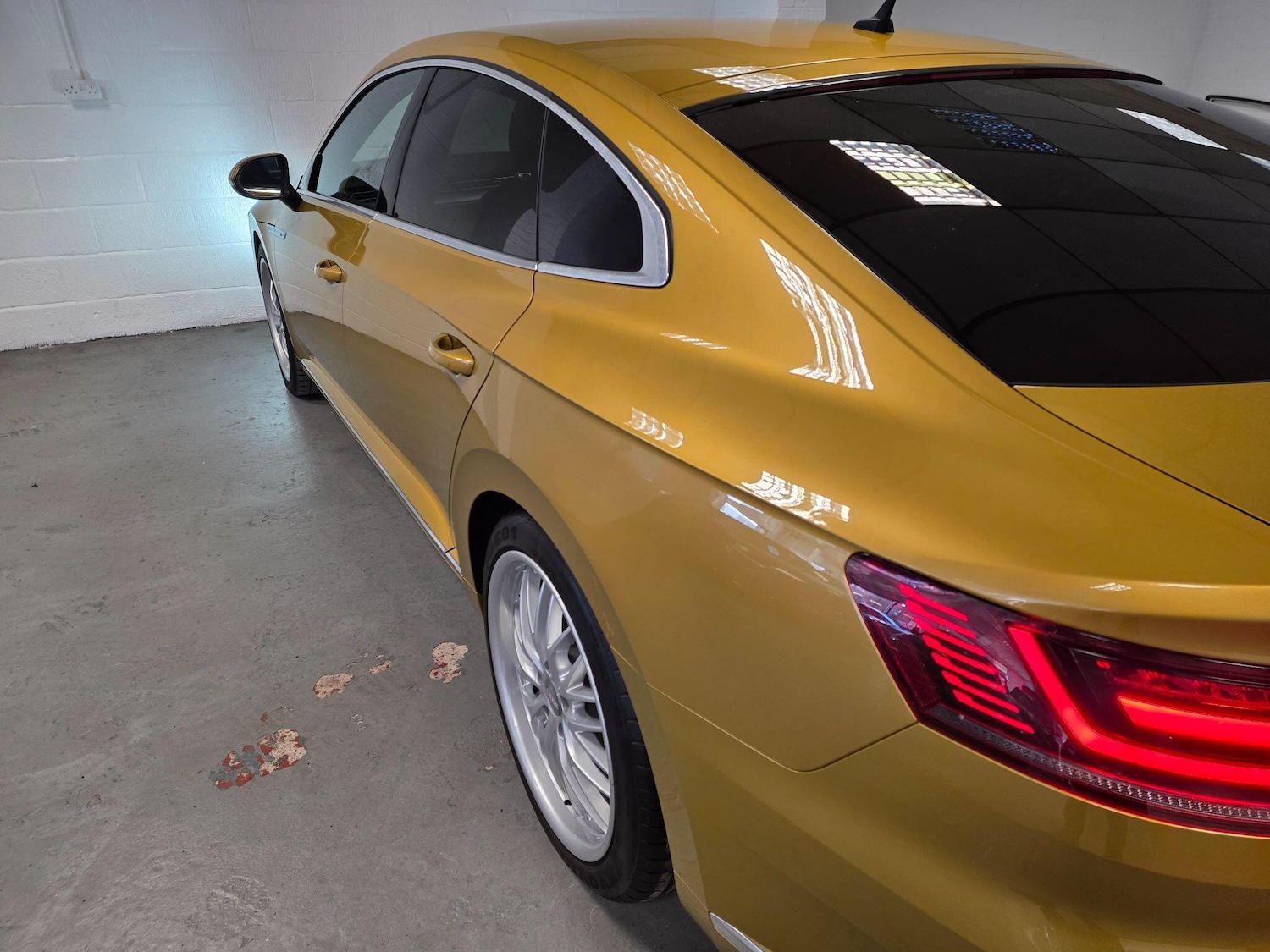 Used Volkswagen Arteon 2017 for sale - 76645208: Photo 29