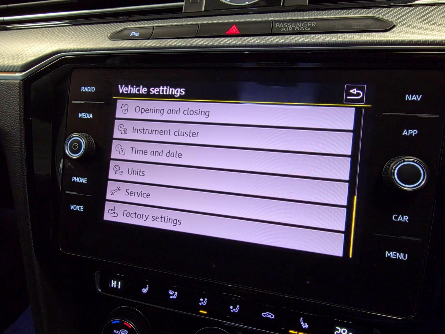 Used Volkswagen Arteon 2017 for sale - 76645208: Photo 77