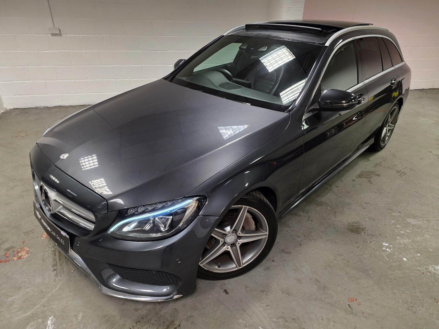 Used Mercedes-Benz C Class 2015 for sale - 77695384: Photo 11