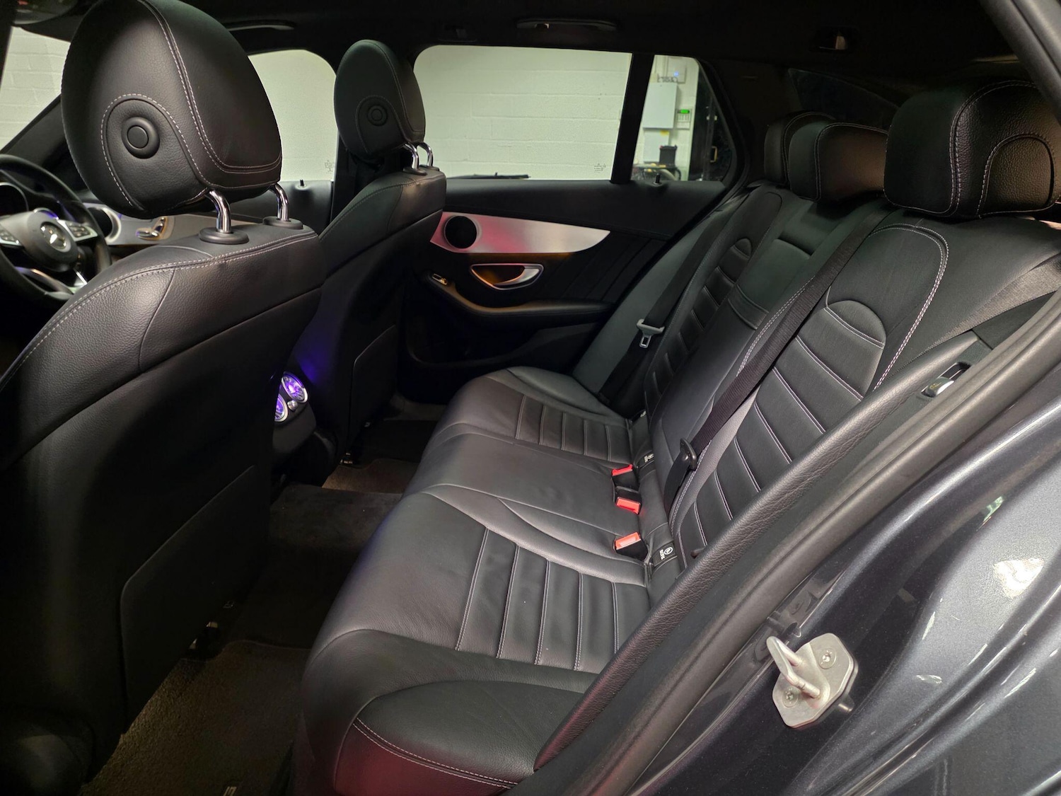 Used Mercedes-Benz C Class 2015 for sale - 77695384: Photo 43