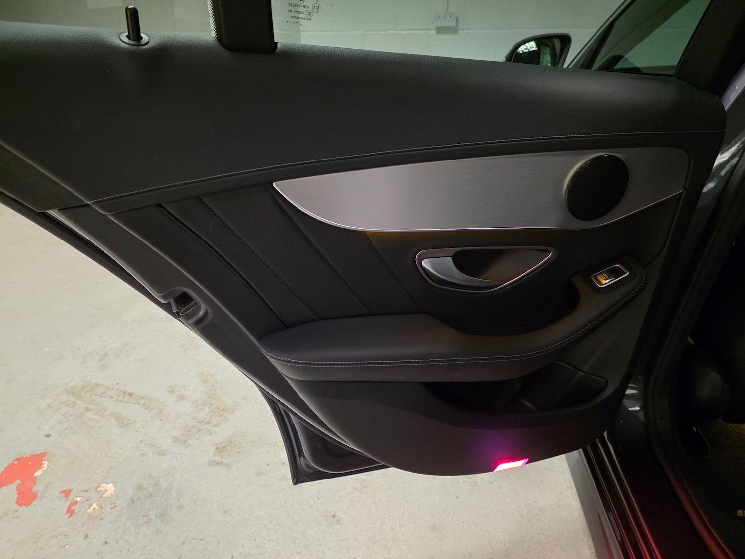 Used Mercedes-Benz C Class 2015 for sale - 77695384: Photo 44